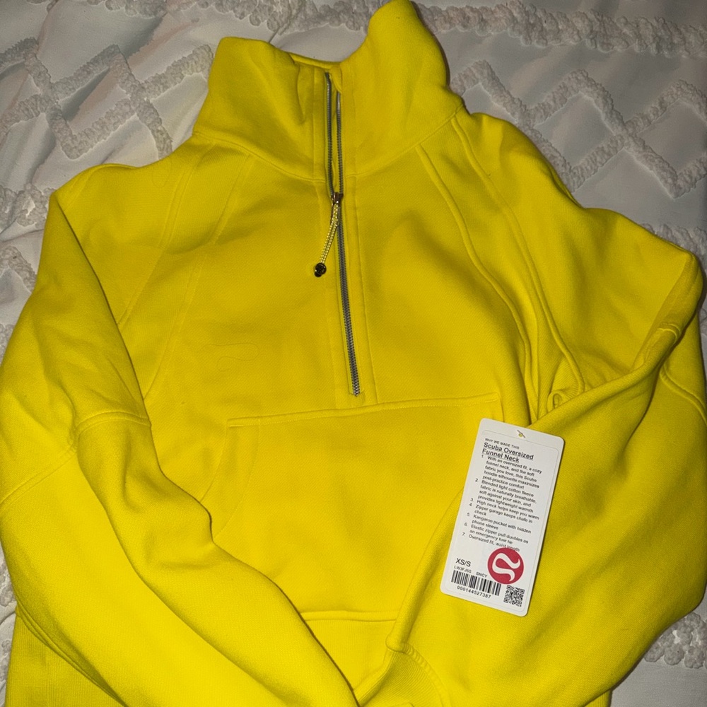Lululemon Scuba Oversized Funnel Neck